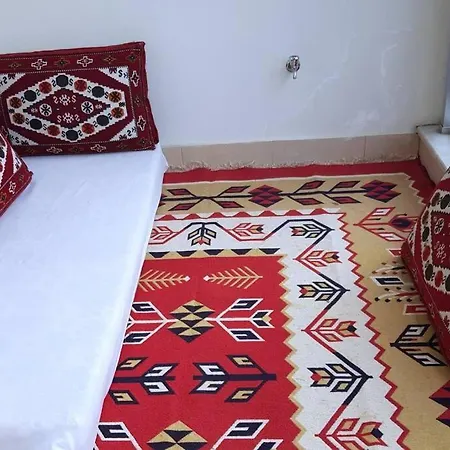 Very Close To Cleopatra Beach. Apartment *