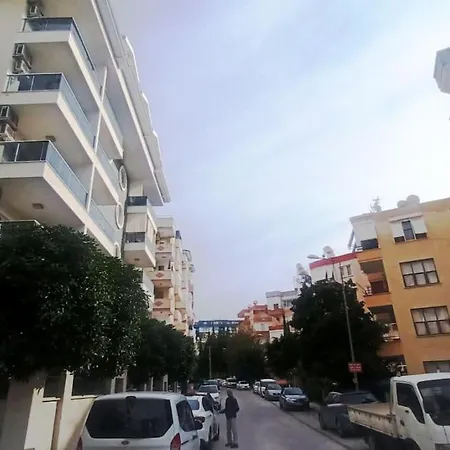 Very Close To Cleopatra Beach. Apartment Alanya